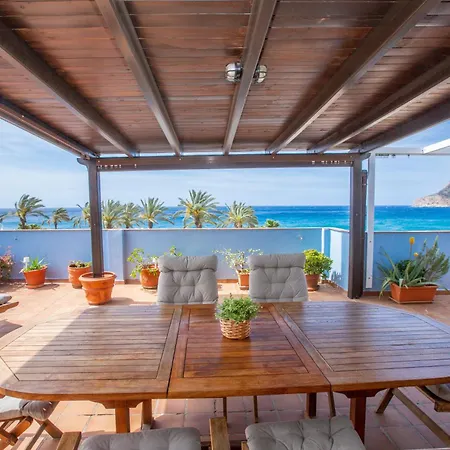 Duplex Beachfront Andres Segovia